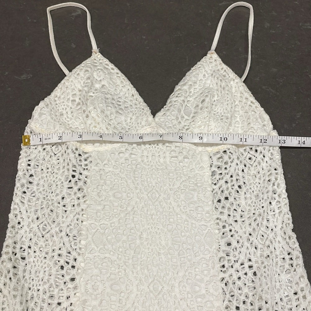 Express One Eleven White Crochet Bodysuit Small - Picture 9 of 16